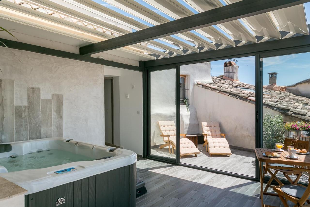 Apartament Nuit Etoilee LʼIsle-sur-la-Sorgue Zewnętrze zdjęcie