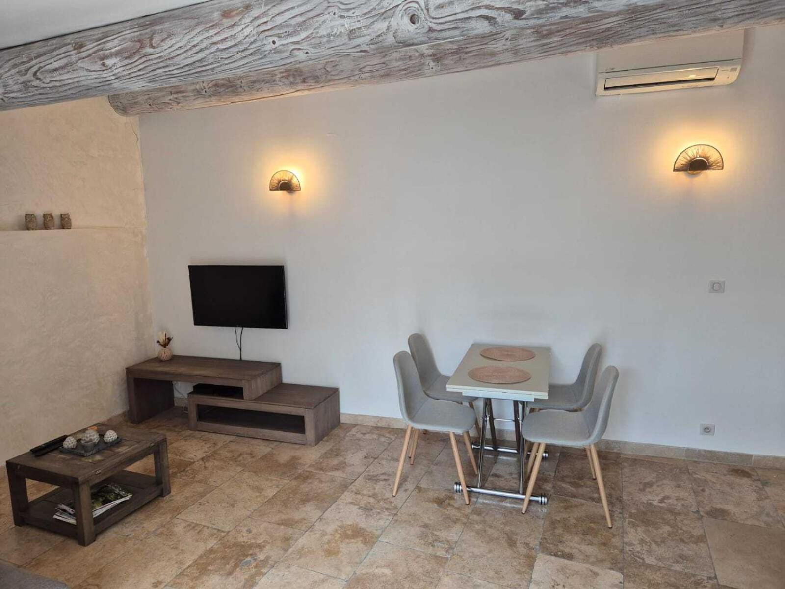Apartament Nuit Etoilee LʼIsle-sur-la-Sorgue Zewnętrze zdjęcie